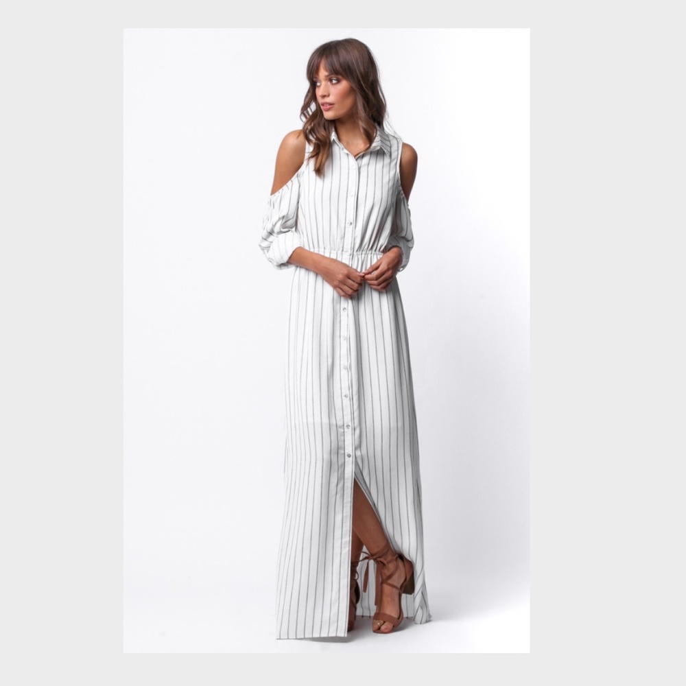 STRIPE MAXI DRESS W/ LONG SLV SHOULDER CUT OUT
